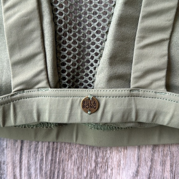 Billabong Swimsuit Meshin' With You Olive Green Mesh Bikini Top Size Small - Picture 7 of 12